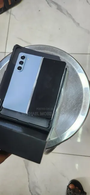 New Samsung Galaxy Z Fold 5 512 GB Blue