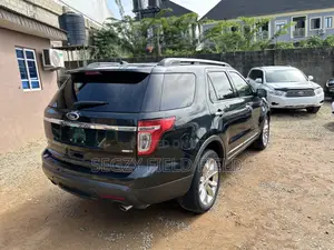 Ford Explorer XLT 4dr 4x4 (3.5L 6cyl 6A) 2013 Black