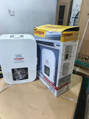 Qasa 5kva Wall Mounted Stabilizer for Home Appliances
