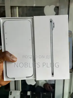 New Apple iPhone Air 256 GB White