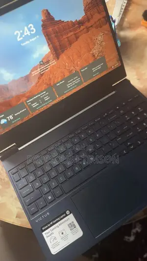 Laptop 16GB Intel Core i7 SSD 512GB