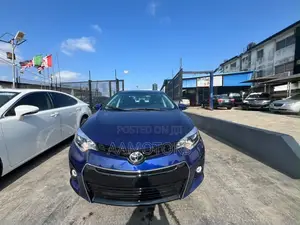 Toyota Corolla S 4dr Sedan (1.8L 4cyl CVT) 2014 Blue