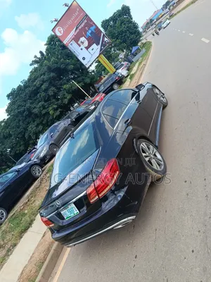 Mercedes-Benz E-Class 2012 Black