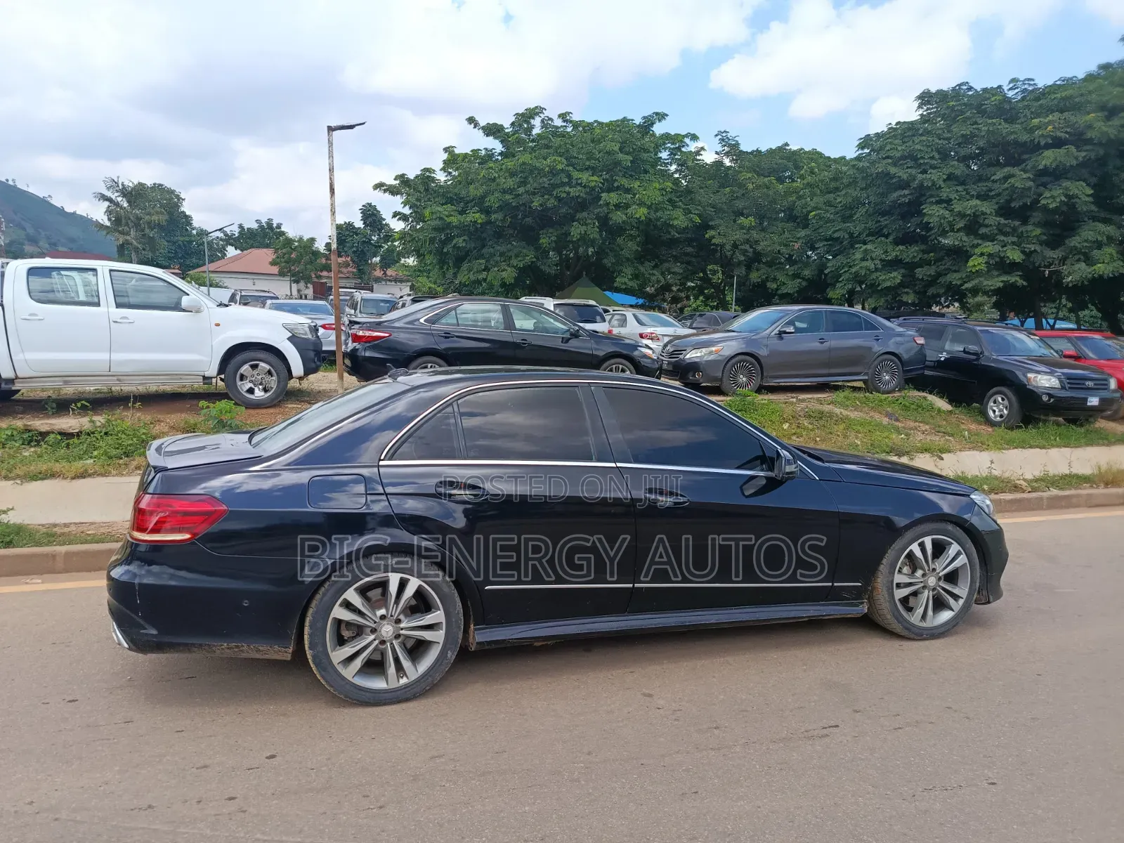 Mercedes-Benz E-Class 2012 Black