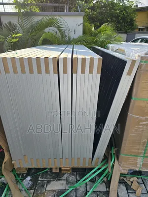 630w Jinko Grade a Bifacial Solar Panel