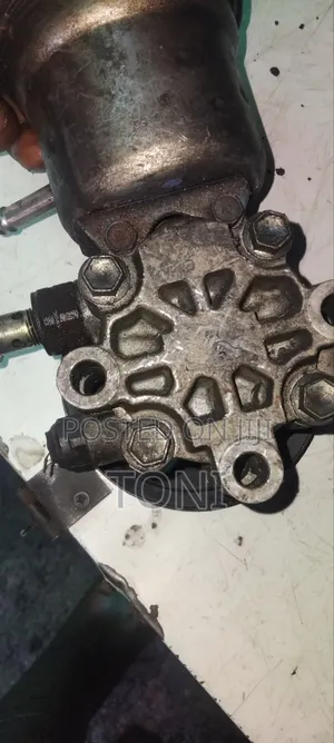 Power Stearing Pump for Landcruser Prado and 2tr