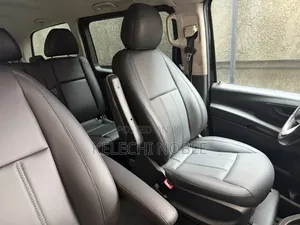 Mercedes-Benz Metris 2.0 FWD 2019 Black