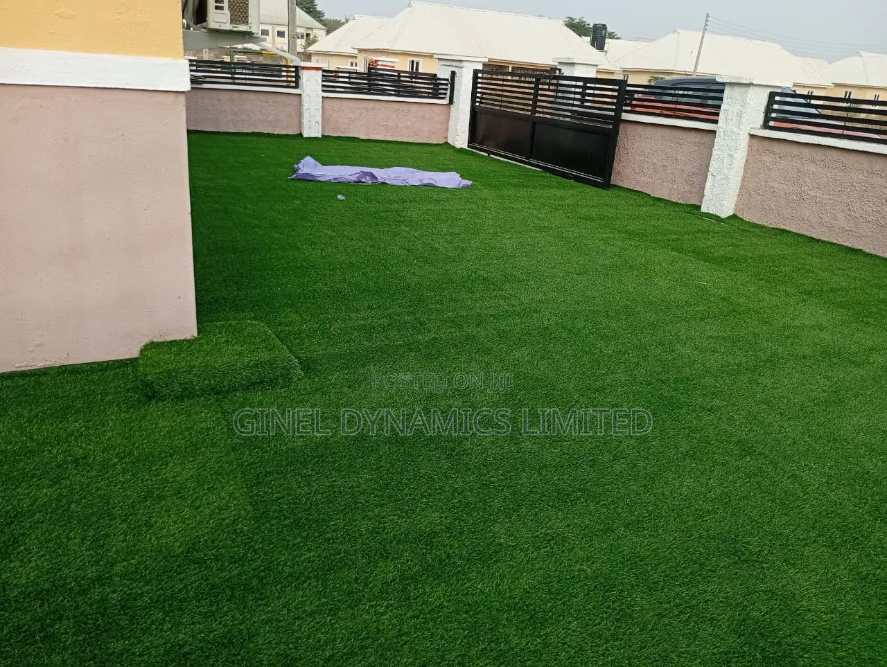 Stunning Green Artificial Grass