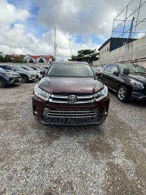 Toyota Highlander 2018 Burgundy