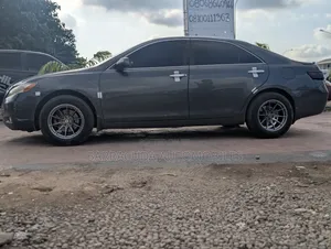 Toyota Camry LE 4dr Sedan (2.4L 4cyl 5A) 2008 Gray