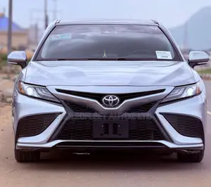 Toyota Camry XSE 2021 Silver