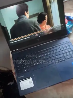 Laptop 16GB Intel Core i7 SSD 512GB