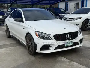 Mercedes-Benz C43 4Matic Sedan AWD (3.0L V6 9AM) 2017 White