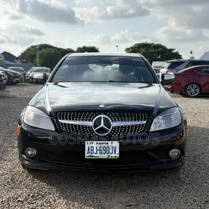 Mercedes-Benz C300 2009 Black