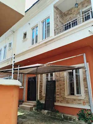 4bdrm Duplex in Iberra Estate. for rent