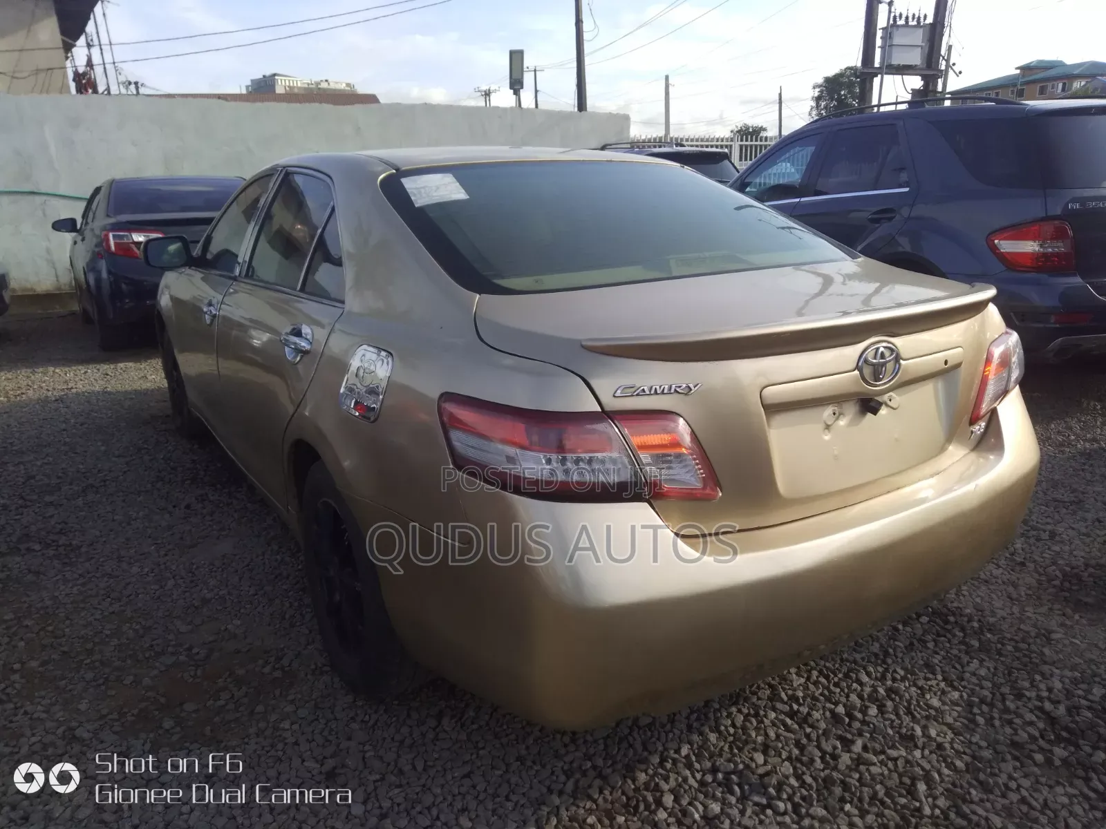 Toyota Camry 2007 Gold
