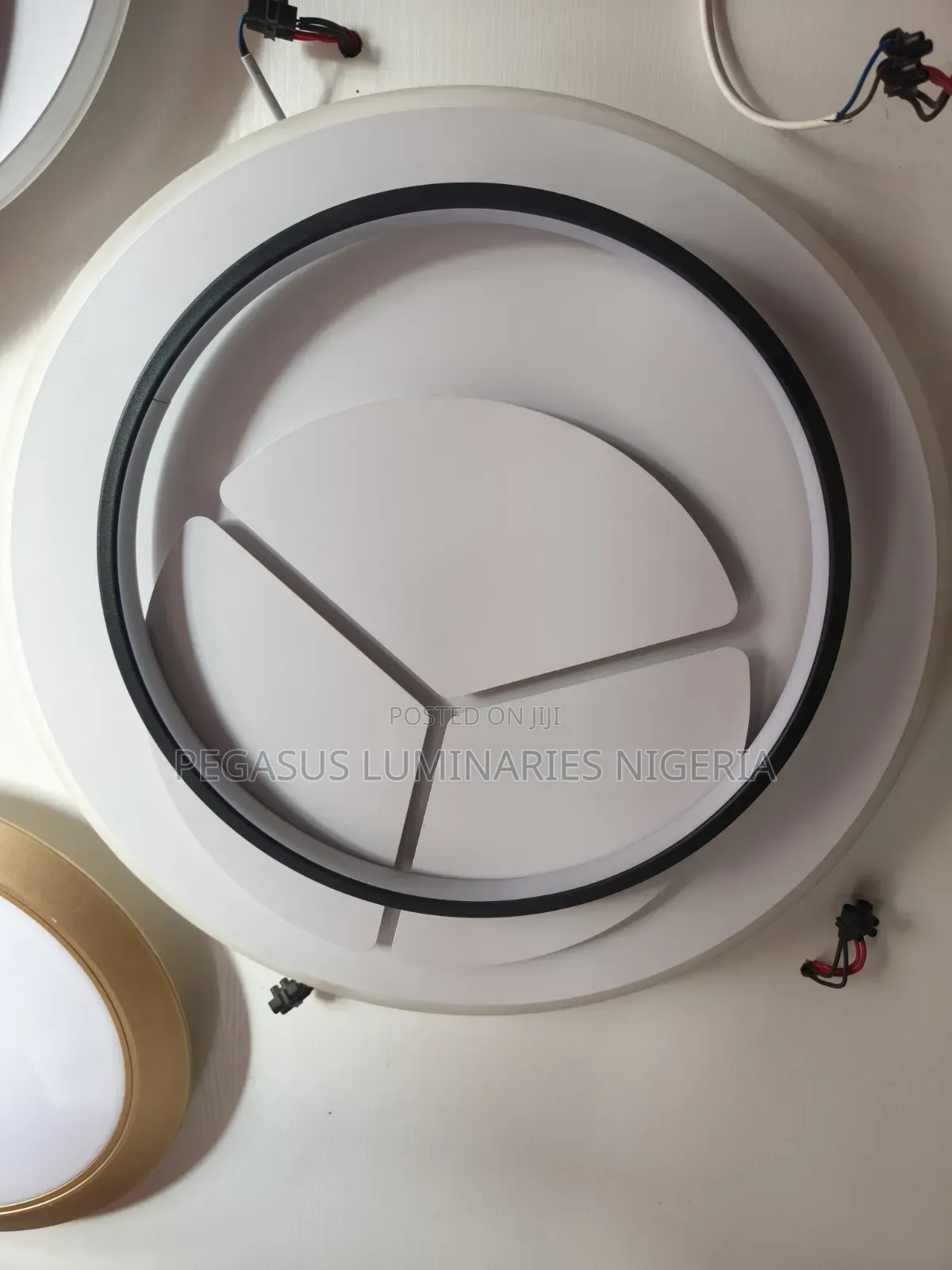 Ceiling Fittings