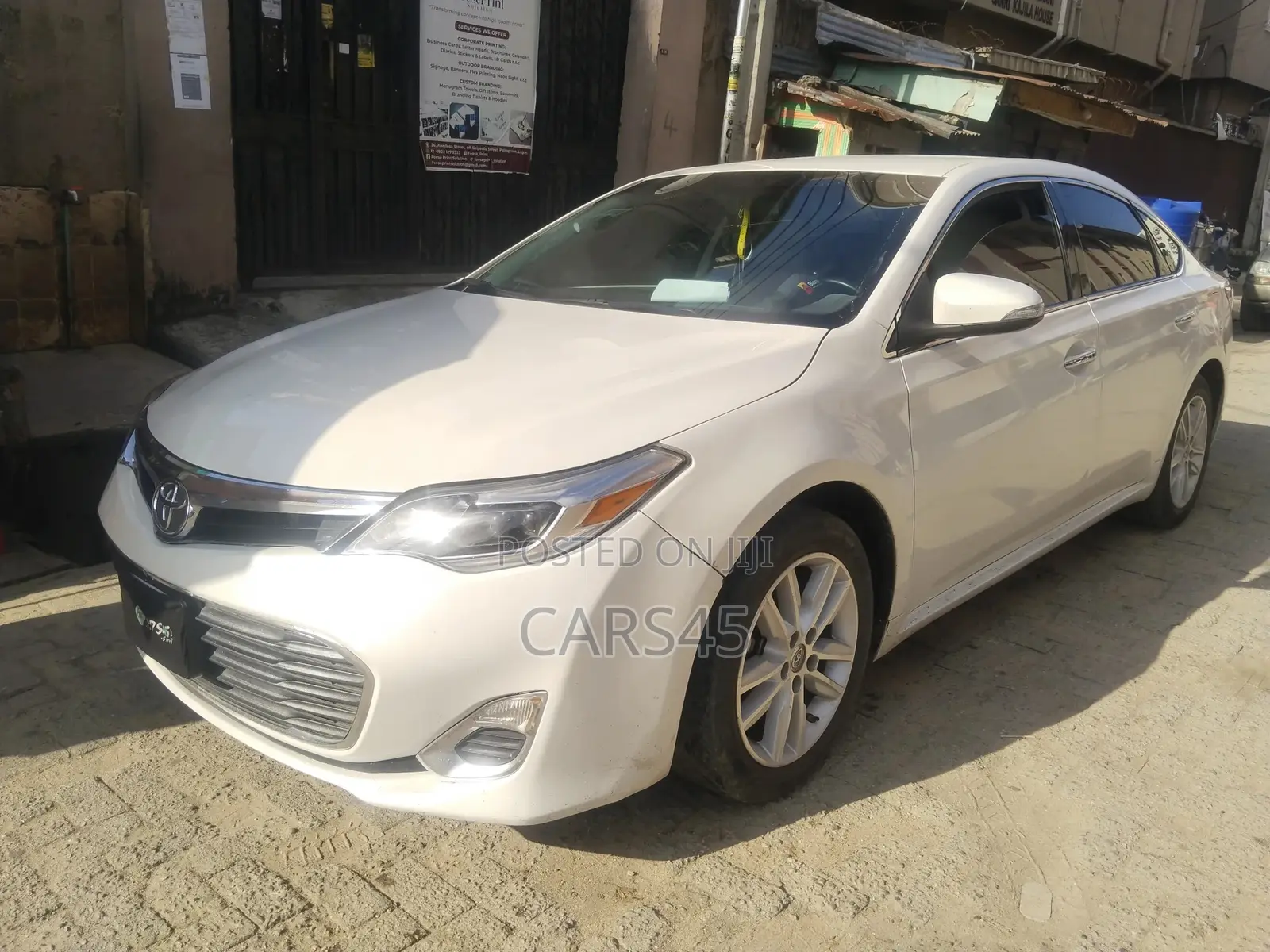 Toyota Avalon 2013 White