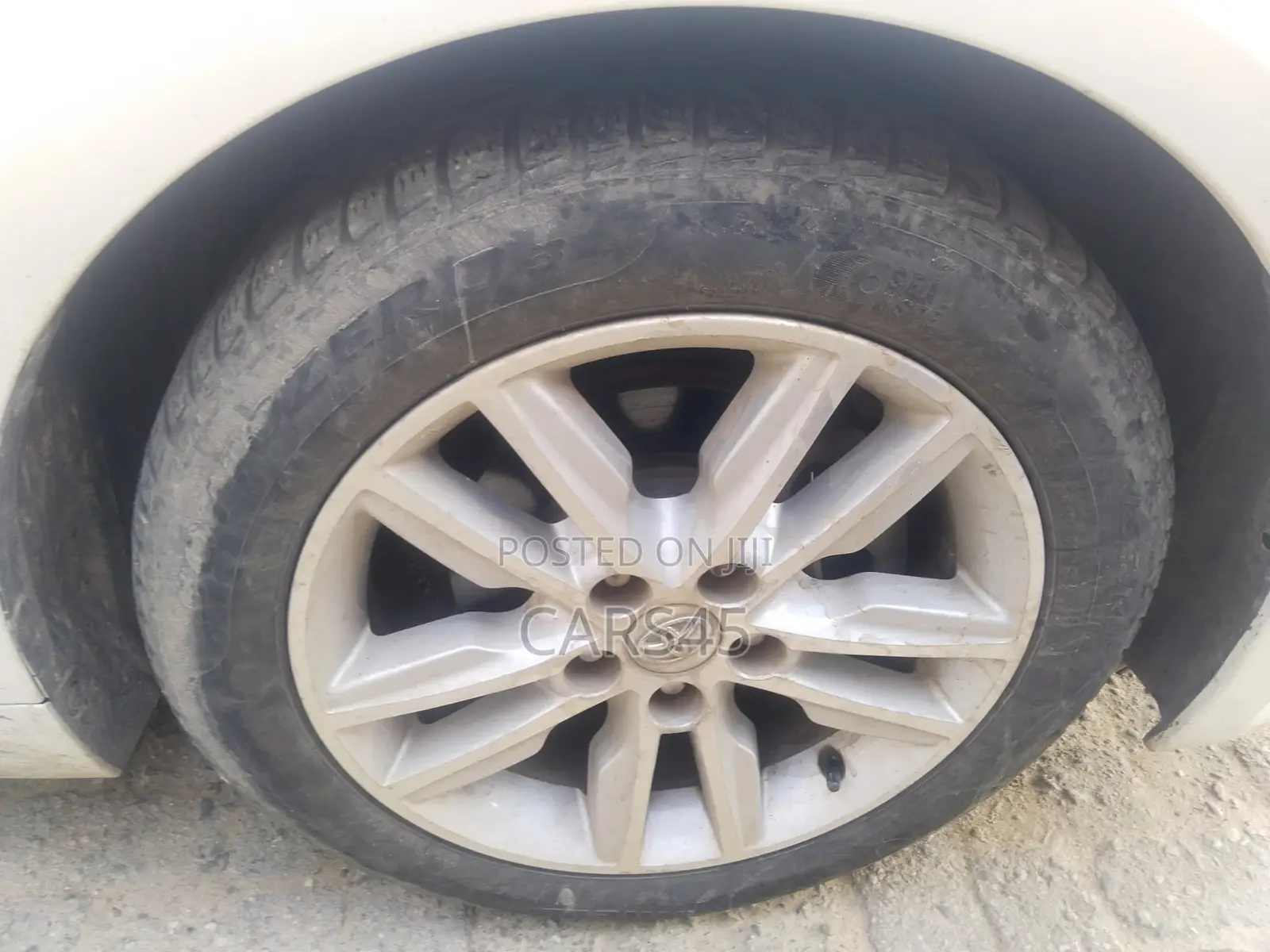 Toyota Avalon 2013 White