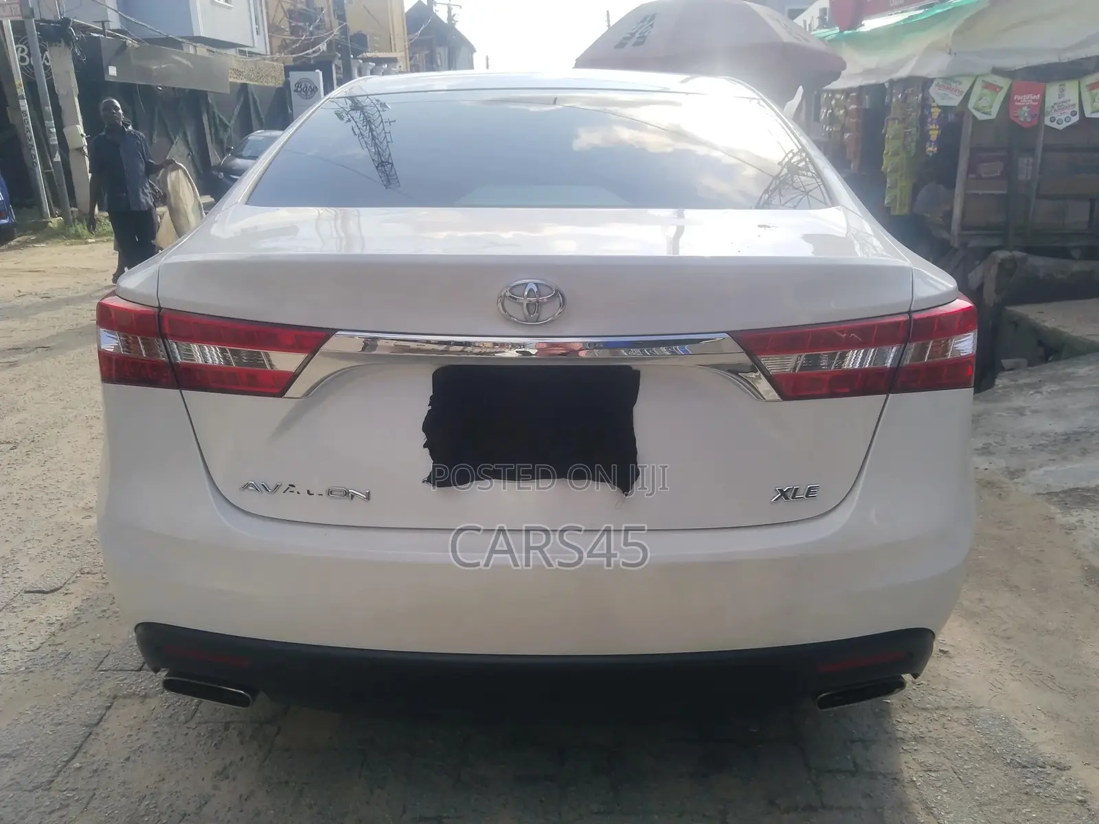 Toyota Avalon 2013 White