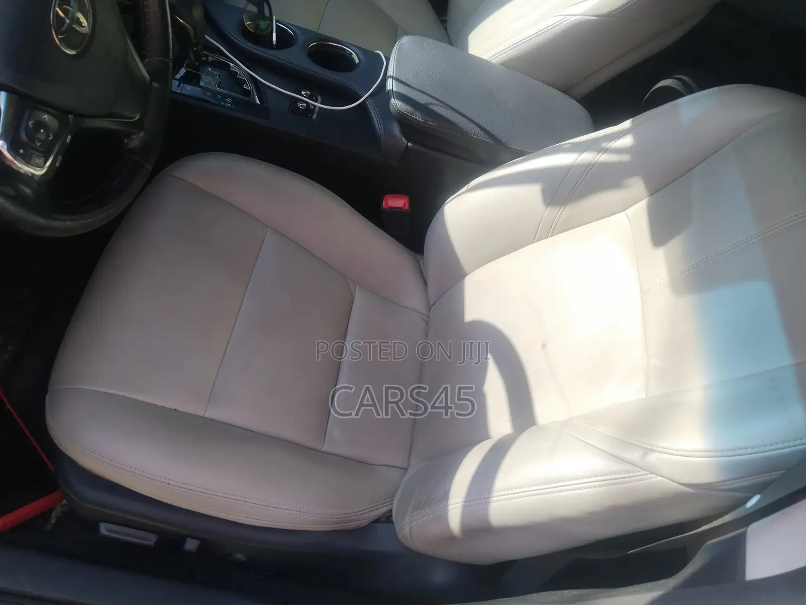Toyota Avalon 2013 White