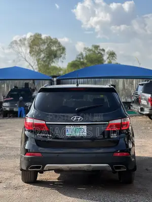 Hyundai Santa Fe SE FWD 2016 Black