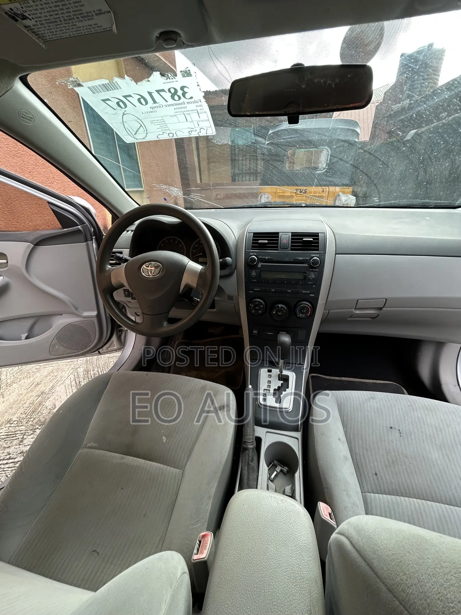 Toyota Corolla 2010 Silver