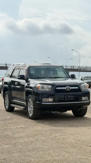 Toyota 4-Runner Limited 4dr SUV 4WD (4.0L 6cyl 5A) 2014 Black