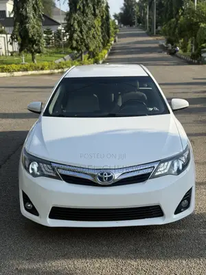 Toyota Camry 2013 White