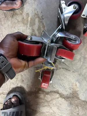 Heavy-Duty Swivel Caster Wheels
