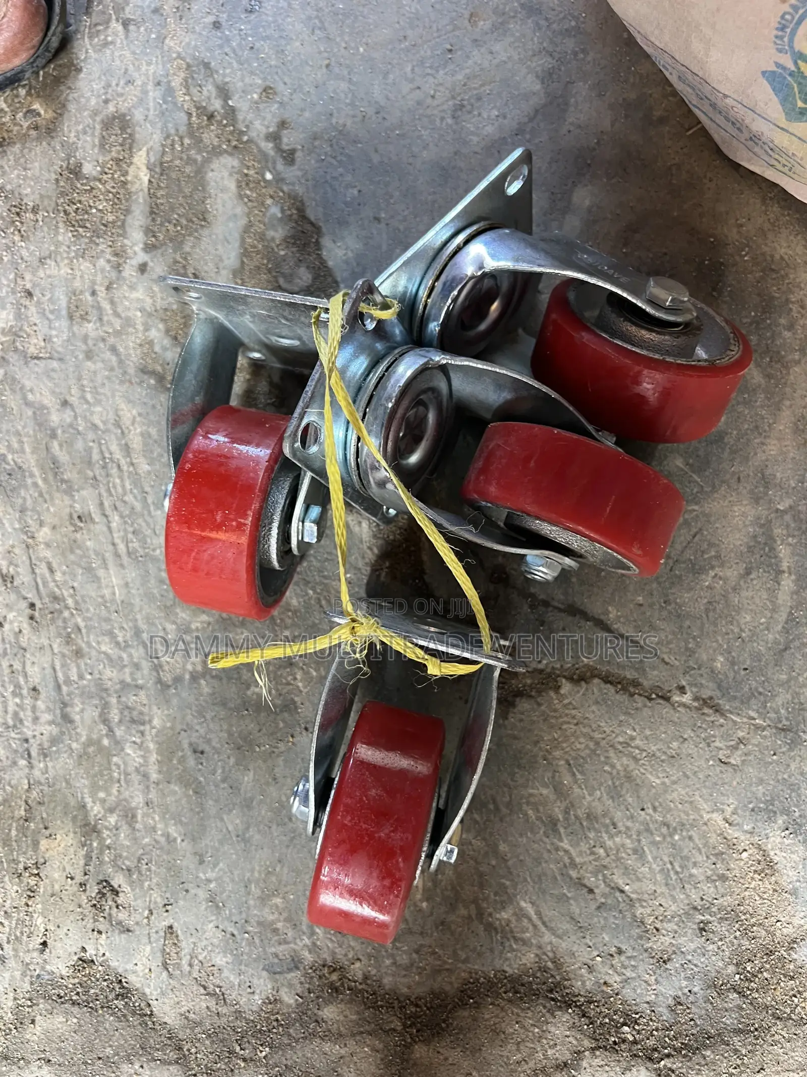 Heavy-Duty Swivel Caster Wheels