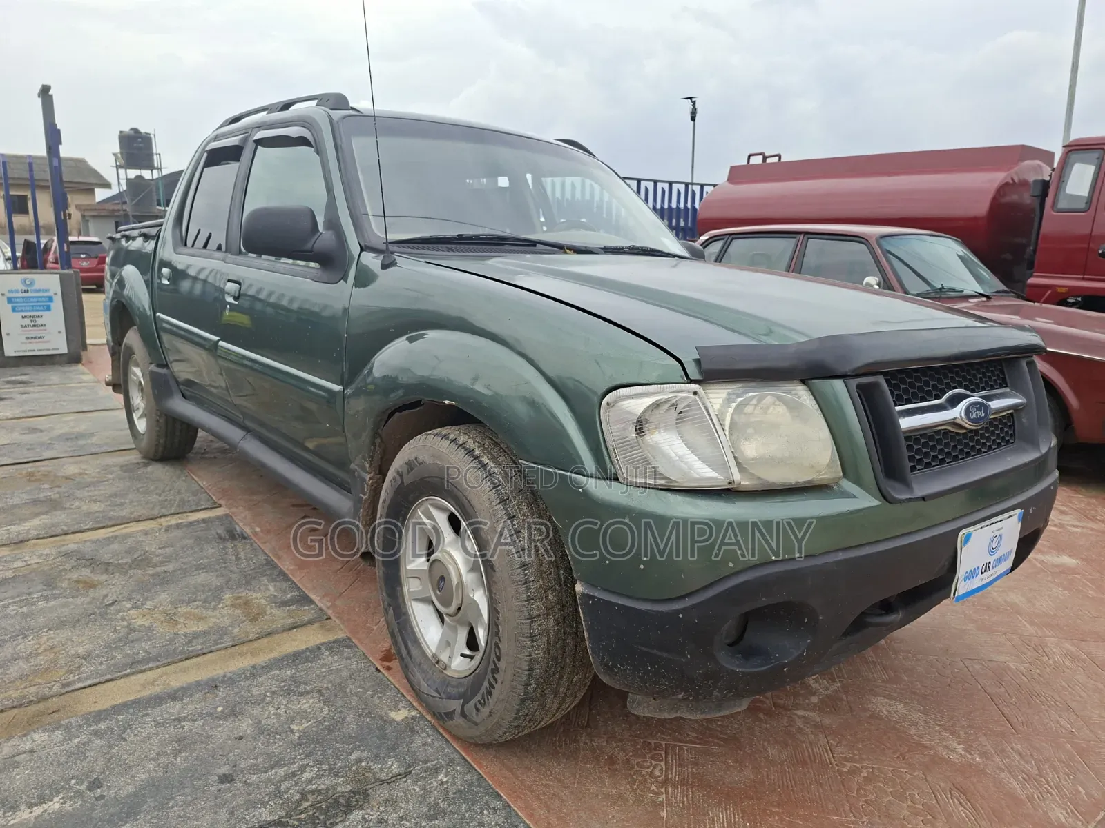 Ford Explorer 2001 Green
