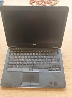 Laptop Dell Latitude E7440 6GB Intel Core i5 HDD 1T
