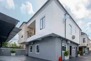 Beautiful 5 Bedroom Duplex With Swimming Pool (4 Units Available