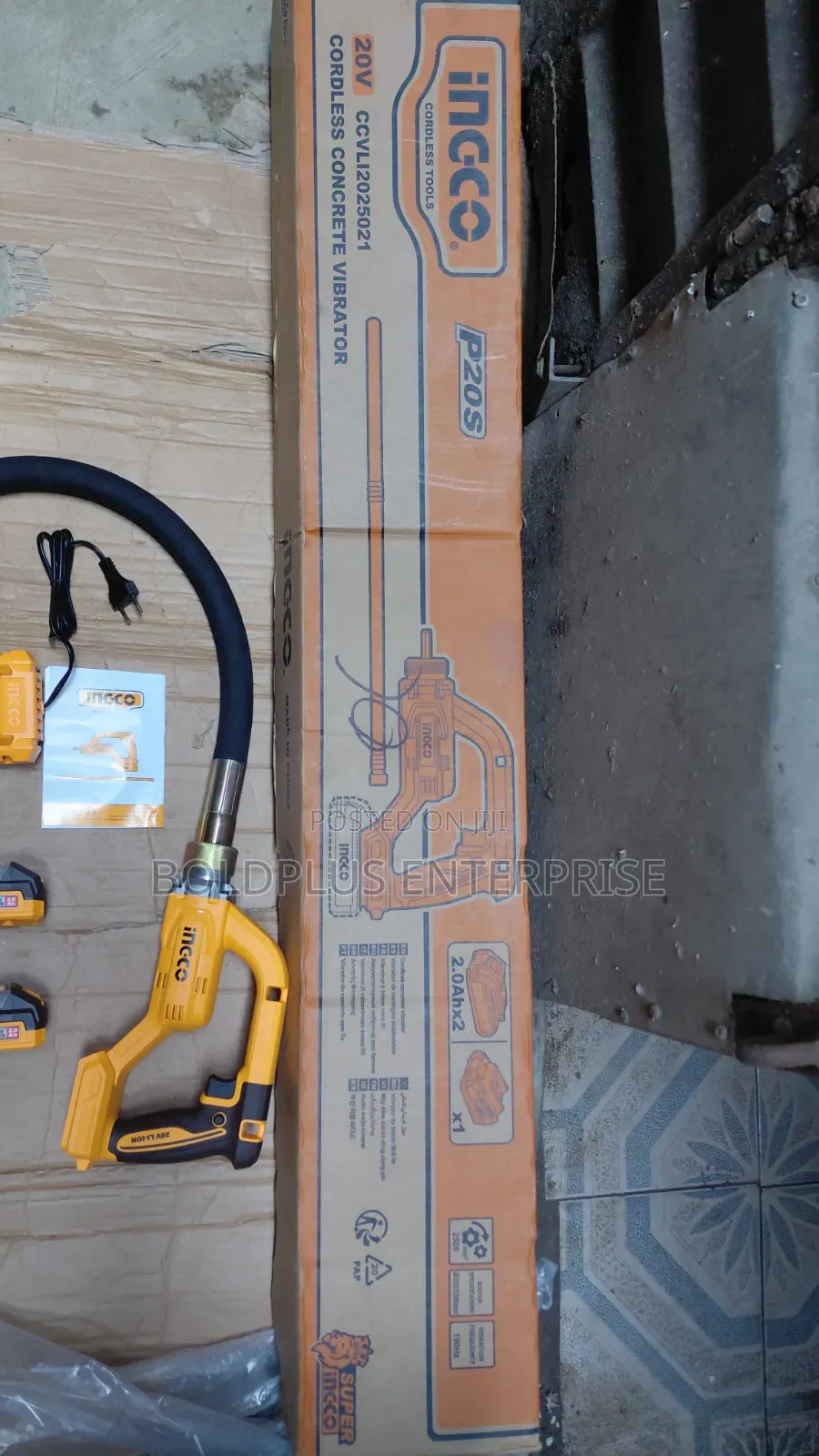 20 Volt Ingco Cordless Concrete Vibrator Machine