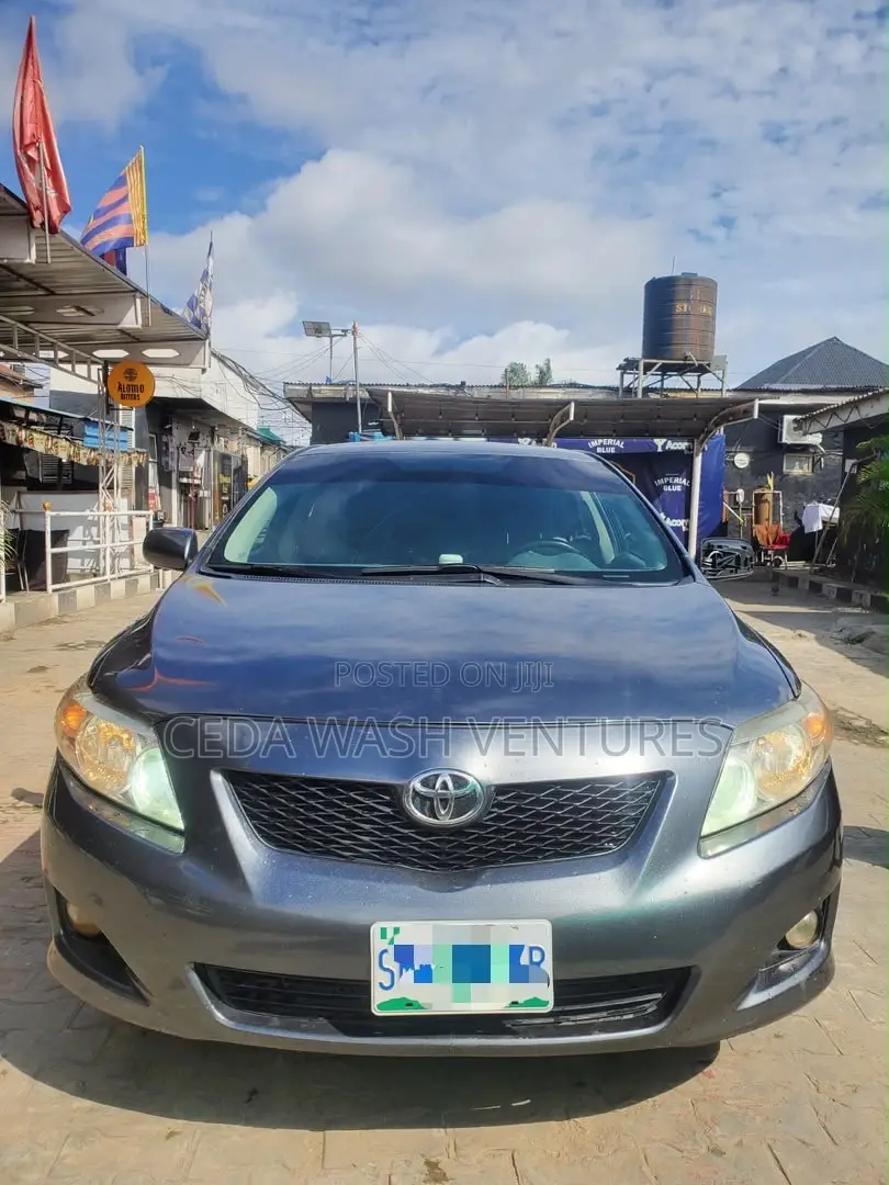 Toyota Corolla 2008 Gray