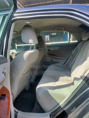 Toyota Corolla 2008 Gray