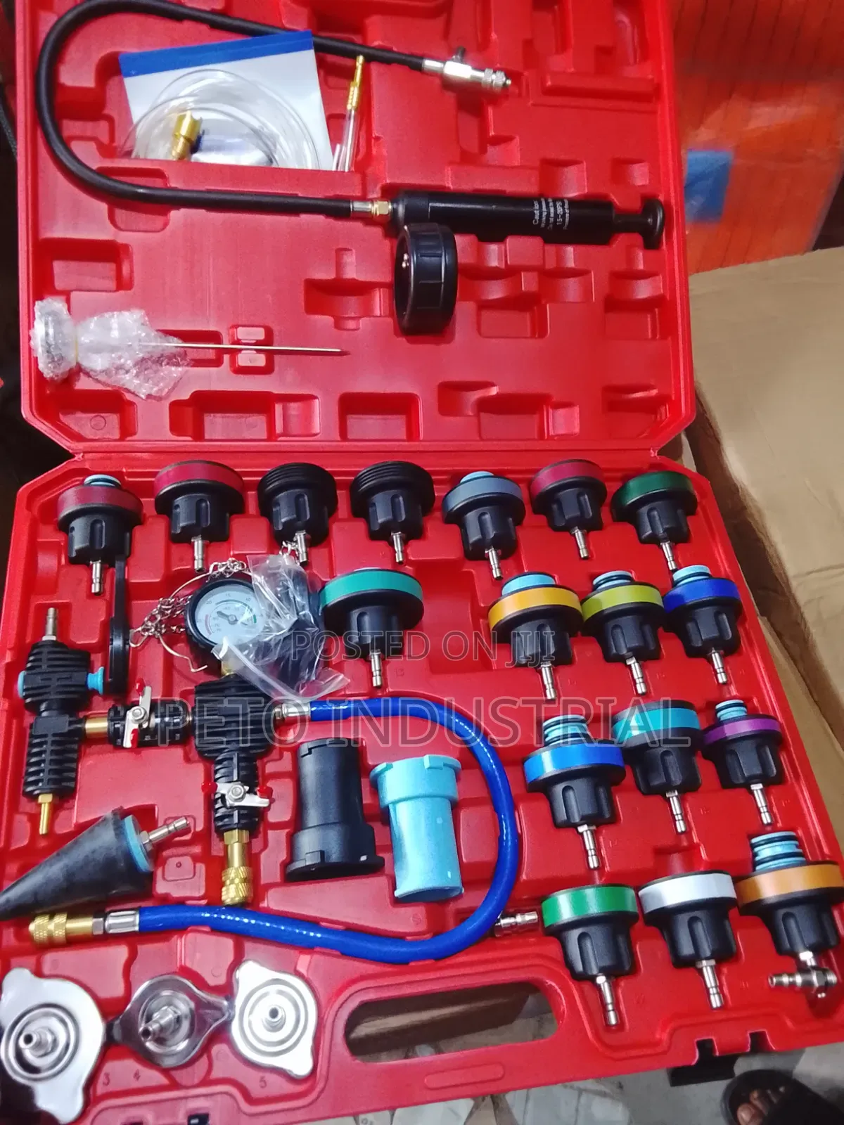 28-Set Radiator Pressure Tester