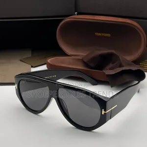 Tomford Classy Retro Aviator Sunglasses