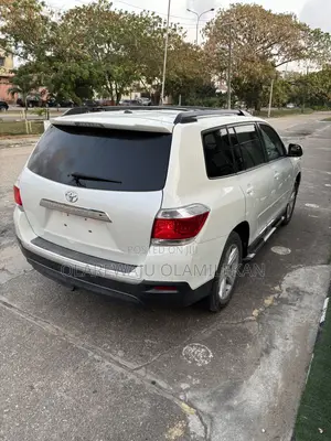 Toyota Highlander 2012 White