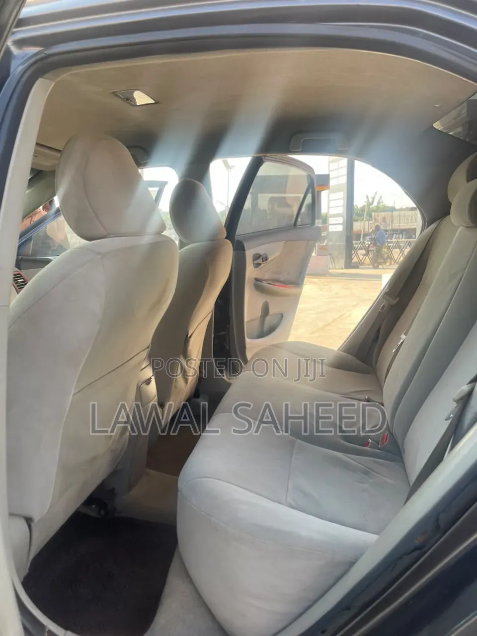 Toyota Corolla 2010 Gray