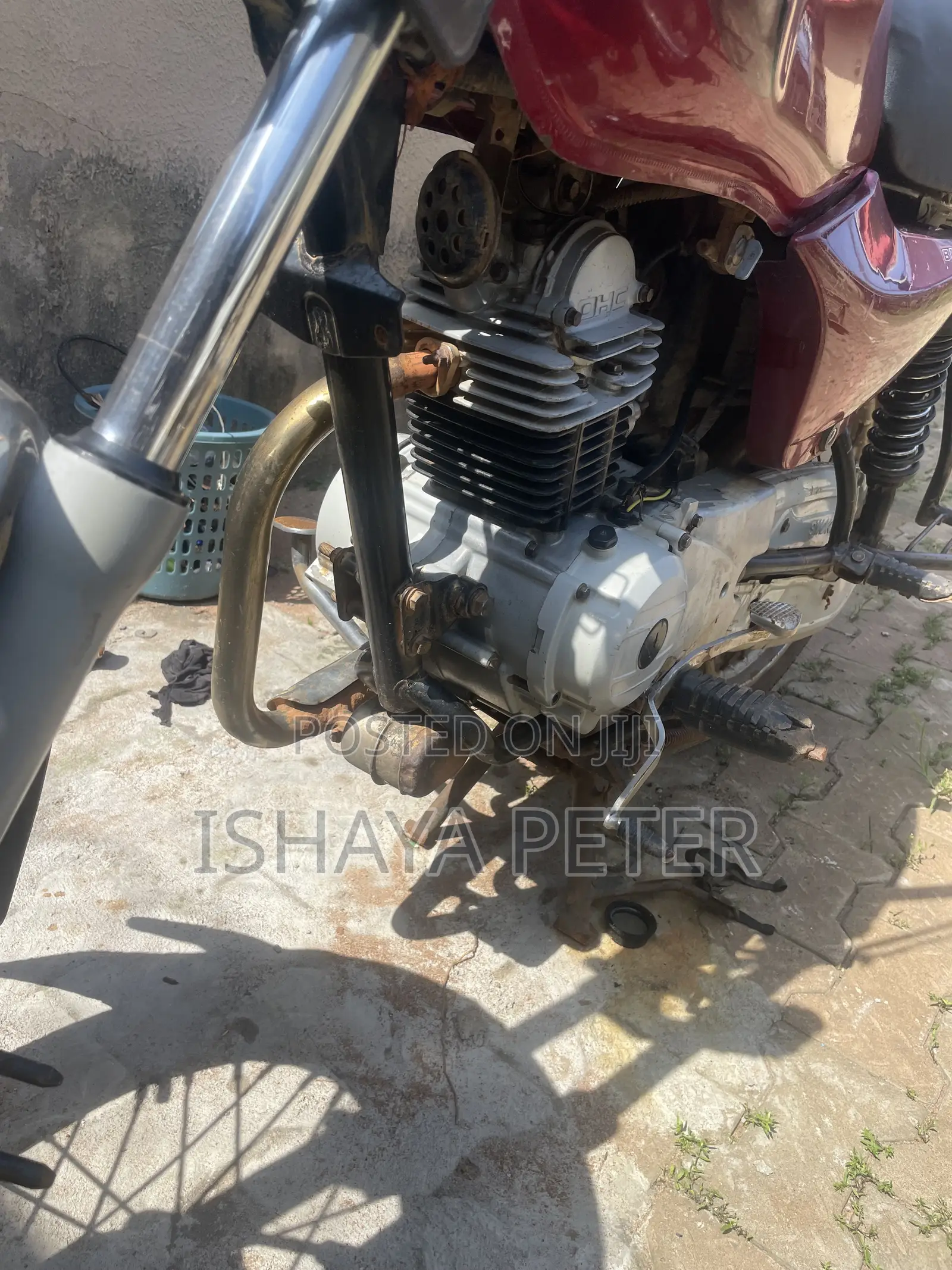 Bajaj Boxer 2024 Red