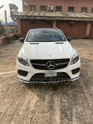 Mercedes-Benz GLE-Class 2017 White