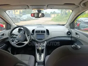 Chevrolet Sonic 2015 Red