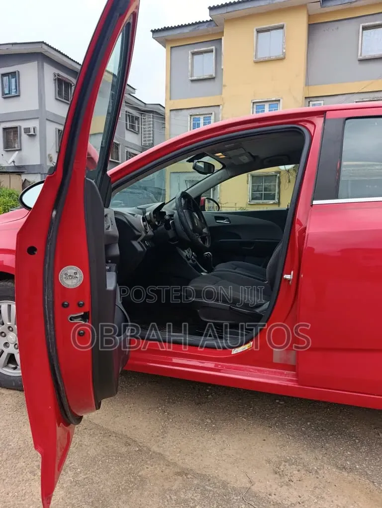 Chevrolet Sonic 2015 Red