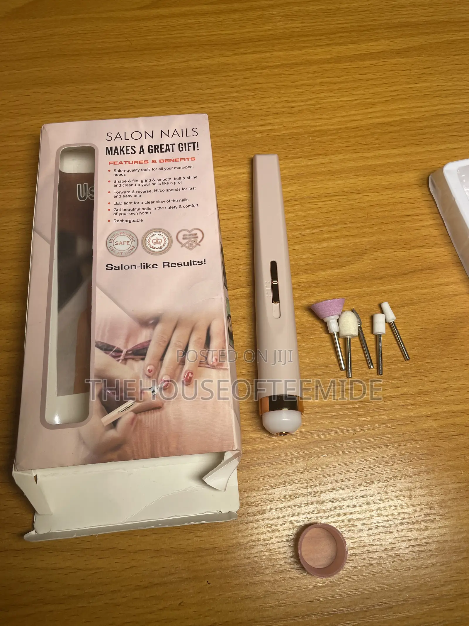 Manicure Tools Set