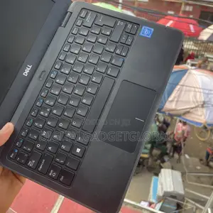 Laptop Dell Latitude 11 3190 4GB Intel SSD 128GB