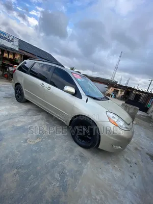 Toyota Sienna 2007 Silver