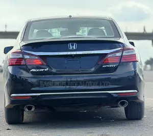 Honda Accord EX-L V-6 4dr Sedan FWD (3.5L 6cyl 6A) 2016 Black
