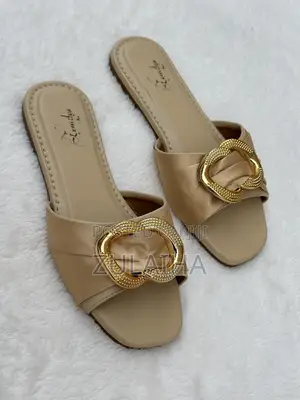 Female Handmale Flat Shoe